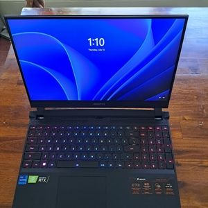 Gaming laptop 15.6" 240Hz Gaming Laptop i7-11800H 32GB RAM 1TB RTX 3070